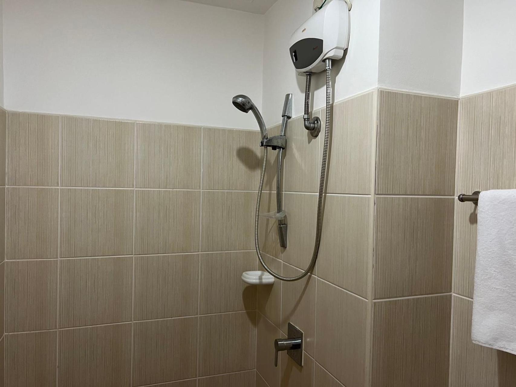Grand Riviera Suites 마닐라 외부 사진